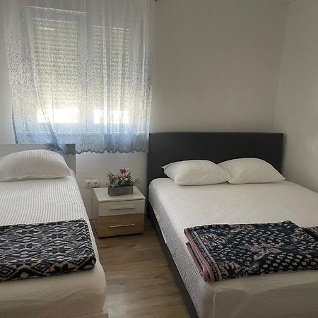 Apartmani Zuti Neum Ngoại thất bức ảnh