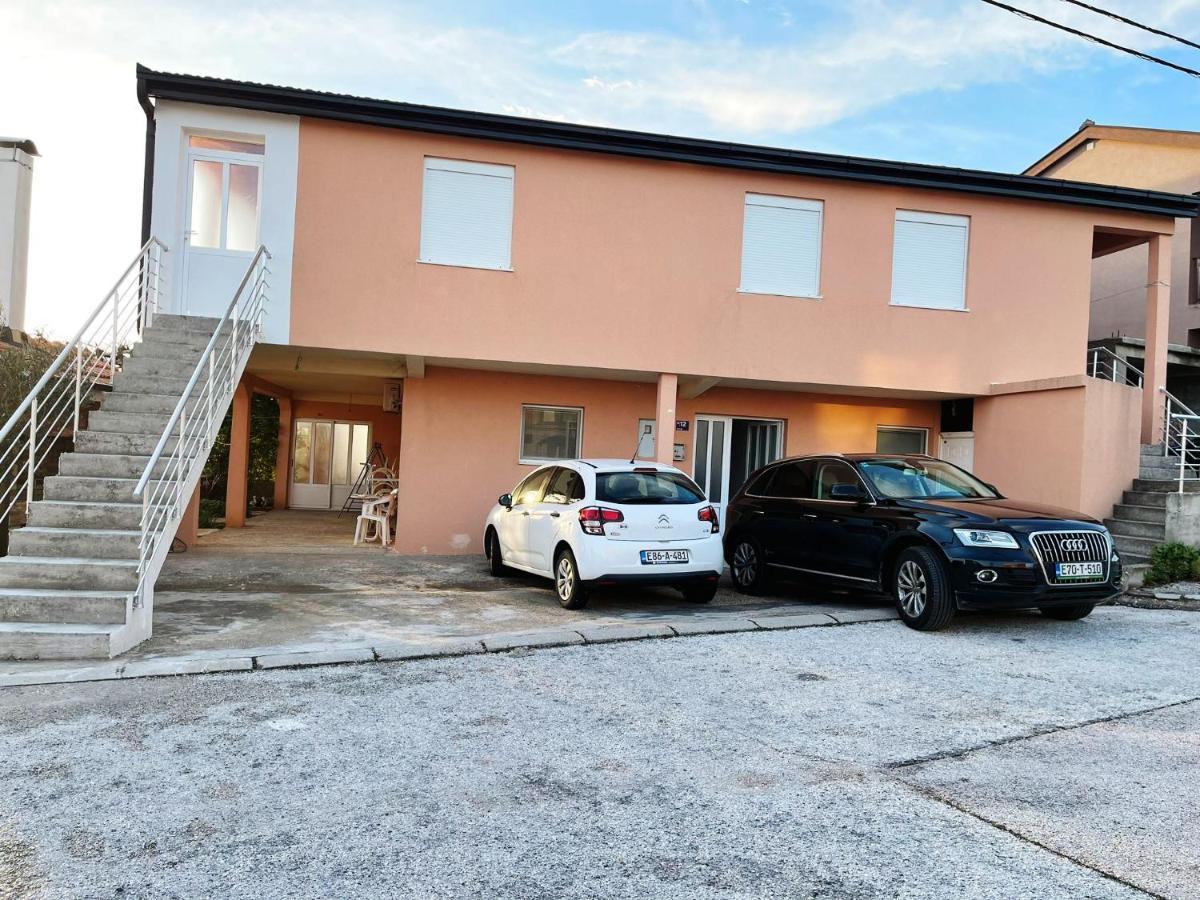 Apartmani Zuti Neum Ngoại thất bức ảnh